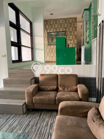 Hunian Mewah LB 650m2 Siap Pakai Desain Elegan di Soekarno Hatta, Malang Hunian Mewah LB 650m2 Siap Pakai Desain Elegan di Soekarno Hatta, Malang
