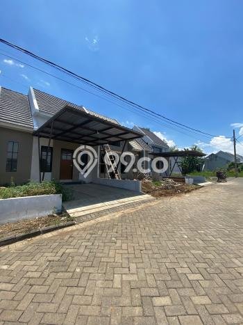 Rumah kawasan Singosari, Malang, LT 131m2m² Bangunan 68m2m² Rumah kawasan Singosari, Malang, LT 131m2m² Bangunan 68m2m²