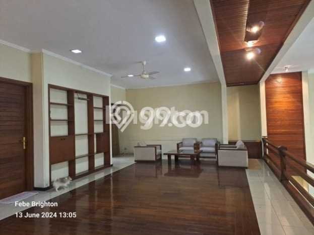 Best Deal Hunian Mewah Ideal dan Luas di Klojen, Malang Best Deal Hunian Mewah Ideal dan Luas di Klojen, Malang