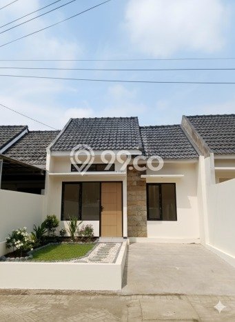 KESEMPATAN EMAS! Rumah Berkualitas area Sukun, Malang, LT 60m2m² LB 30m2m² KESEMPATAN EMAS! Rumah Berkualitas area Sukun, Malang, LT 60m2m² LB 30m2m²