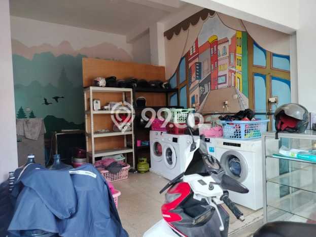 Rumah LT 254m2m² / LB 500m2m² One Gate System di Blimbing, Malang Rumah LT 254m2m² / LB 500m2m² One Gate System di Blimbing, Malang