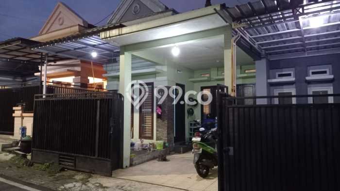 Rumah Luas Asri 4 KT Siap Huni di Soekarno Hatta Malang Rumah Luas Asri 4 KT Siap Huni di Soekarno Hatta Malang