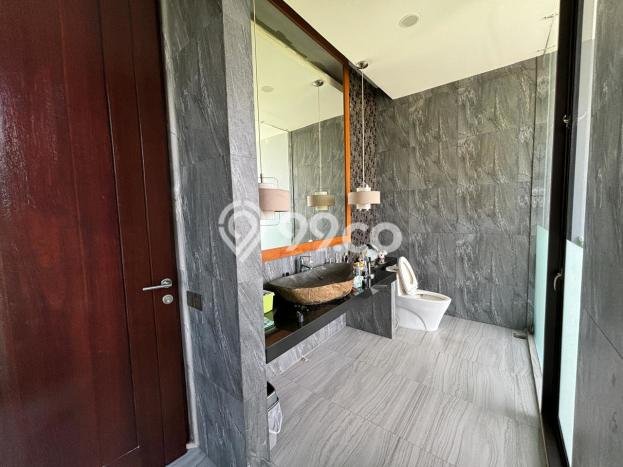 Rumah Asri Batu, Lingkungan Tenang - LT 2360m2m² Rumah Asri Batu, Lingkungan Tenang - LT 2360m2m²