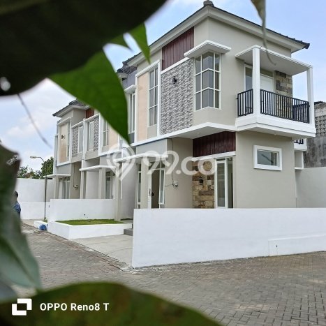 Rumah Asri 3 Kamar View Kota di Sukun, Malang Rumah Asri 3 Kamar View Kota di Sukun, Malang