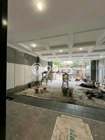 Kesempatan Emas Memiliki Rumah LT 129m2m² / LB 400m2m² di Kawasan Bisnis Soekarno Hatta, Malang Kesempatan Emas Memiliki Rumah LT 129m2m² / LB 400m2m² di Kawasan Bisnis Soekarno Hatta, Malang
