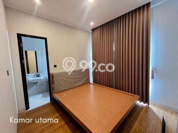 For Sale Hunian Rumah Terawat 4 KT di Summarecon Bekasi, Bekasi For Sale Hunian Rumah Terawat 4 KT di Summarecon Bekasi, Bekasi