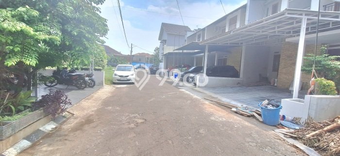 Jual Rumah Eksklusif 3 KT di Harapan Indah, Bekasi Jual Rumah Eksklusif 3 KT di Harapan Indah, Bekasi