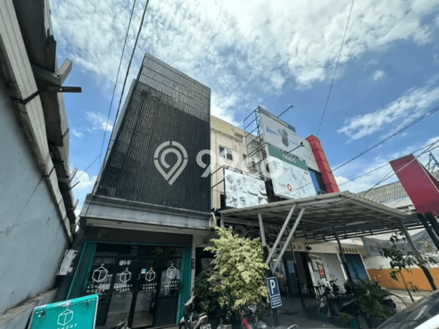 Ruko Dijual di Prime Area Bekasi Luas 50m2 Ruko Dijual di Prime Area Bekasi Luas 50m2