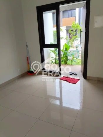 Disewakan! Rumah 2 Kamar Tidur &
2 Kamar Mandi di Summarecon Crown Gading, Bekasi Disewakan! Rumah 2 Kamar Tidur &
2 Kamar Mandi di Summarecon Crown Gading, Bekasi
