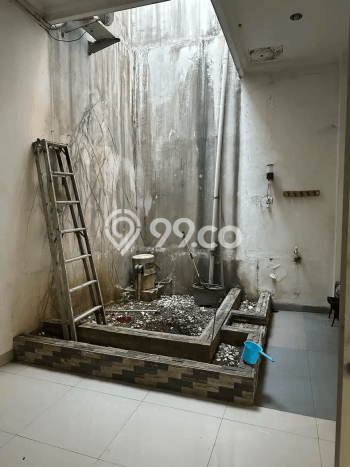 Jual Rumah Eksklusif 5 KT di Kemang Pratama, Bekasi Jual Rumah Eksklusif 5 KT di Kemang Pratama, Bekasi