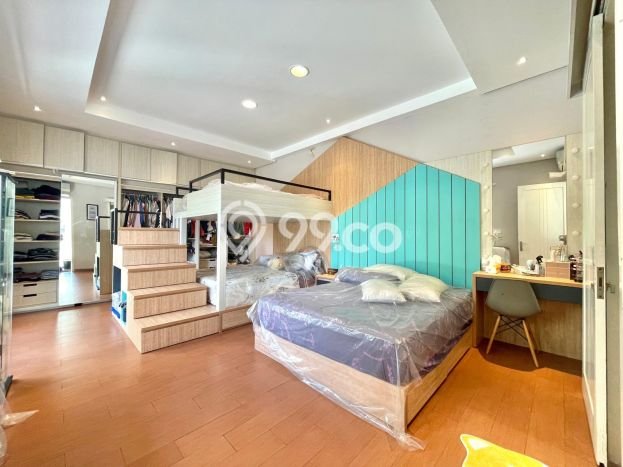 Rumah Mewah LB 400m2 Siap Huni Desain Elegan di Ancol, Jakarta Utara Rumah Mewah LB 400m2 Siap Huni Desain Elegan di Ancol, Jakarta Utara