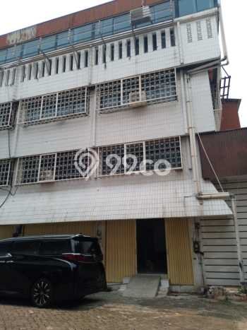 Unit Komersial Disewakan di Jakarta Utara Area Strategis Harga Kompetitif Unit Komersial Disewakan di Jakarta Utara Area Strategis Harga Kompetitif