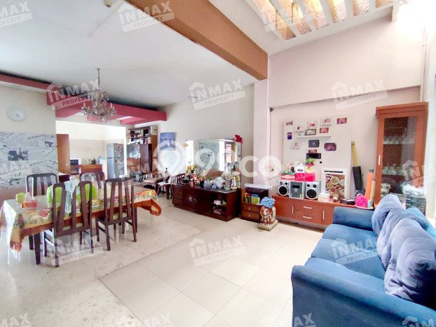 Rumah Mewah LB 600m2 Siap Huni Desain Elegan di Rampal Celaket, Malang Rumah Mewah LB 600m2 Siap Huni Desain Elegan di Rampal Celaket, Malang