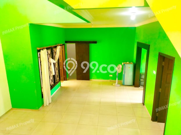Rumah LT 313m² / LB 250m² Dekat Kampus di Villa Puncak Tidar, Malang Rumah LT 313m² / LB 250m² Dekat Kampus di Villa Puncak Tidar, Malang