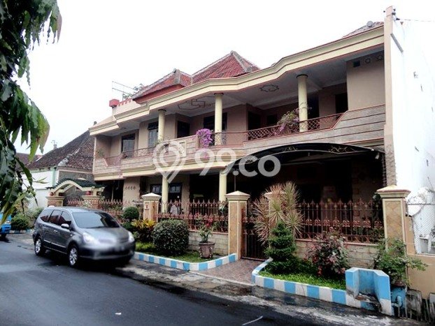 BEST PRICE! Rumah Berkualitas area Malang Kota, LT 407m² LB 720m² BEST PRICE! Rumah Berkualitas area Malang Kota, LT 407m² LB 720m²