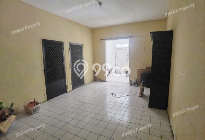 Hunian Eksklusif Siap Huni LT 420m2 di Rungkut, Surabaya Hunian Eksklusif Siap Huni LT 420m2 di Rungkut, Surabaya