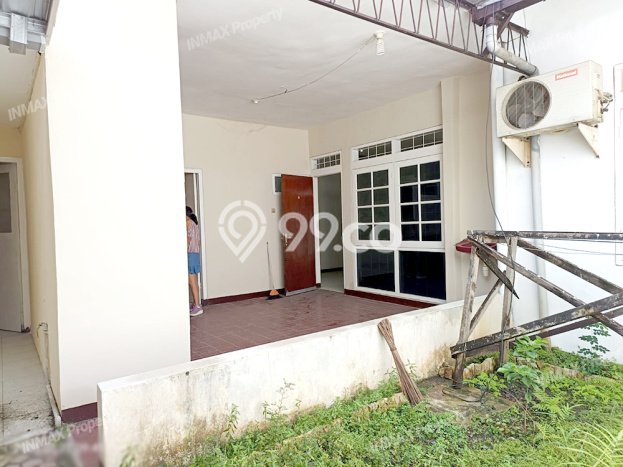 BEST OFFER! Rumah Nyaman di Rungkut, LT 162m2m² Bangunan 110m2m² BEST OFFER! Rumah Nyaman di Rungkut, LT 162m2m² Bangunan 110m2m²