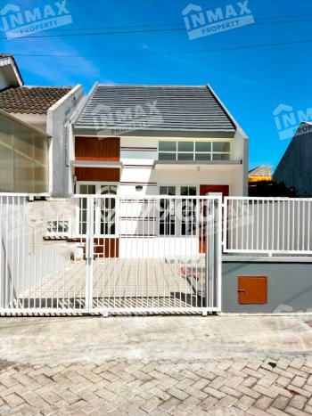 Dijual Terbatas Rumah 2 Kamar Tidur di Rungkut, Bebas Banjir, Surabaya Dijual Terbatas Rumah 2 Kamar Tidur di Rungkut, Bebas Banjir, Surabaya