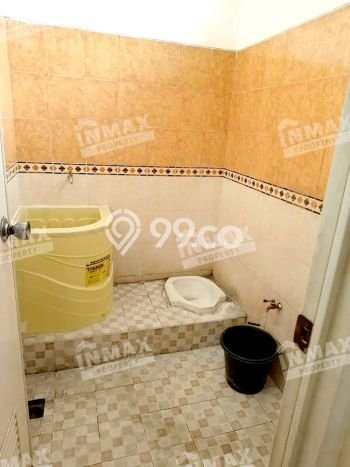 Disewakan Ruko di Kawasan Ramai Malang Kota Luas 168m2 Disewakan Ruko di Kawasan Ramai Malang Kota Luas 168m2