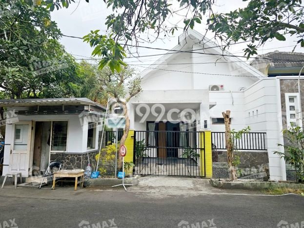 Rumah Asri di Soekarno Hatta, 4 KM, Bebas Macet Rumah Asri di Soekarno Hatta, 4 KM, Bebas Macet