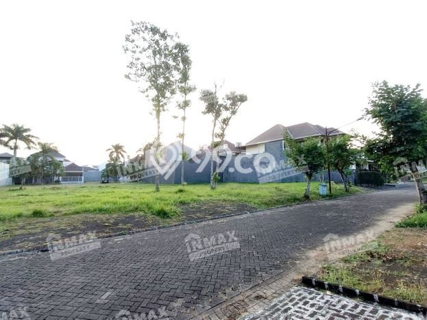 Kavling Tanah untuk Dijual di Araya, Malang, Luas 450m2 Kavling Tanah untuk Dijual di Araya, Malang, Luas 450m2