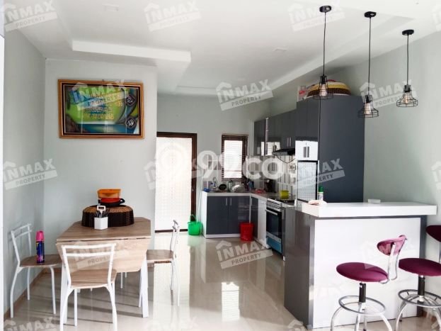 Jual Rumah Modern 2 KT di Batu, Malang Jual Rumah Modern 2 KT di Batu, Malang