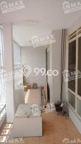 Dijual Hunian Rumah Terawat 2 Kamar di Raya Darmo, Surabaya Dijual Hunian Rumah Terawat 2 Kamar di Raya Darmo, Surabaya