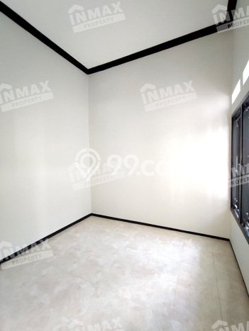 HARGA TERBAIK! Rumah di , 3 KT, Lingkungan Sejuk, LT 122m2m² Bangunan 100m2m² HARGA TERBAIK! Rumah di , 3 KT, Lingkungan Sejuk, LT 122m2m² Bangunan 100m2m²