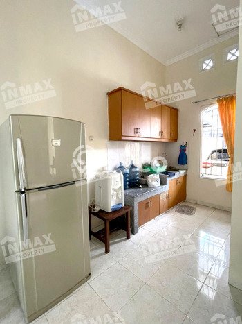 Rumah di , 1 KM, Lingkungan Premium, Luas 119m2m² Bangunan 90m2m² Rumah di , 1 KM, Lingkungan Premium, Luas 119m2m² Bangunan 90m2m²