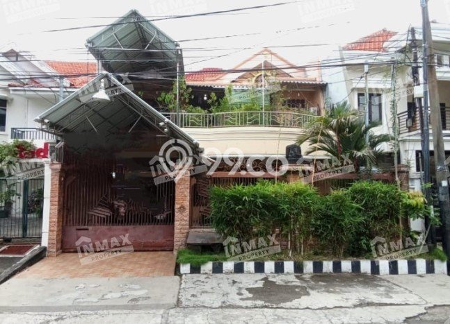 Rumah Mewah LB 450m2 Siap Huni Desain Elegan di Nginden, Surabaya Rumah Mewah LB 450m2 Siap Huni Desain Elegan di Nginden, Surabaya
