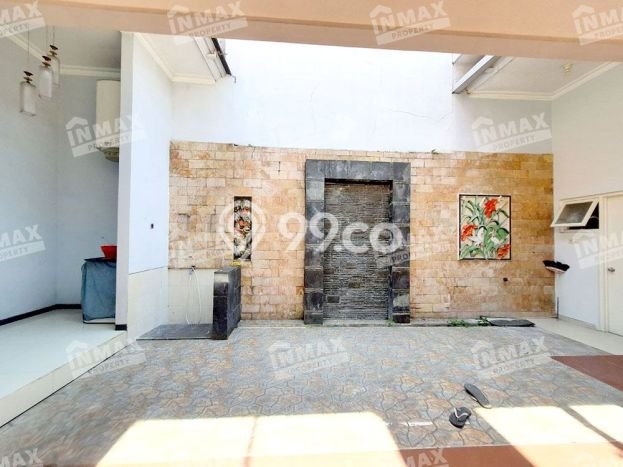 Rumah Strategis kawasan Malang Kota, 3 KT, Lingkungan Tenang, LT 240m² LB 200m² Rumah Strategis kawasan Malang Kota, 3 KT, Lingkungan Tenang, LT 240m² LB 200m²
