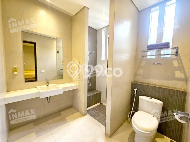 Hunian Mewah Dijual LT 645m2 di Klojen, Malang Hunian Mewah Dijual LT 645m2 di Klojen, Malang