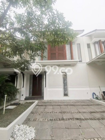 Lokasi strategis! Rumah siap pakai dikontrakkan di Wiyung LB 150m2 Lokasi strategis! Rumah siap pakai dikontrakkan di Wiyung LB 150m2
