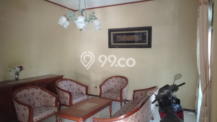 Jual Rumah Strategis Bagus Punya 4 KT di Waru Sidoarjo SHM Jual Rumah Strategis Bagus Punya 4 KT di Waru Sidoarjo SHM