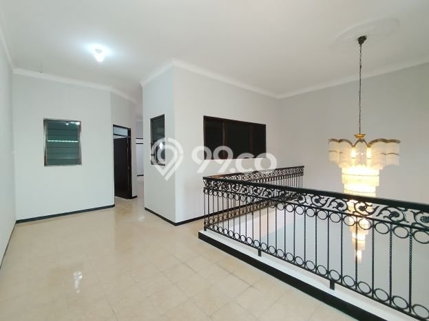 Rumah Minimalis 5 KT LT 141m2 di Ngagel Rumah Minimalis 5 KT LT 141m2 di Ngagel