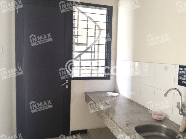 Disewakan segera rumah minimalis strategis 3 Kamar di Wiyung, Surabaya Disewakan segera rumah minimalis strategis 3 Kamar di Wiyung, Surabaya