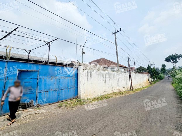Unit Gudang Dijual di Lawang Malang Luas Tanah 58119m2, Luas Bangunan 50000m2 Unit Gudang Dijual di Lawang Malang Luas Tanah 58119m2, Luas Bangunan 50000m2