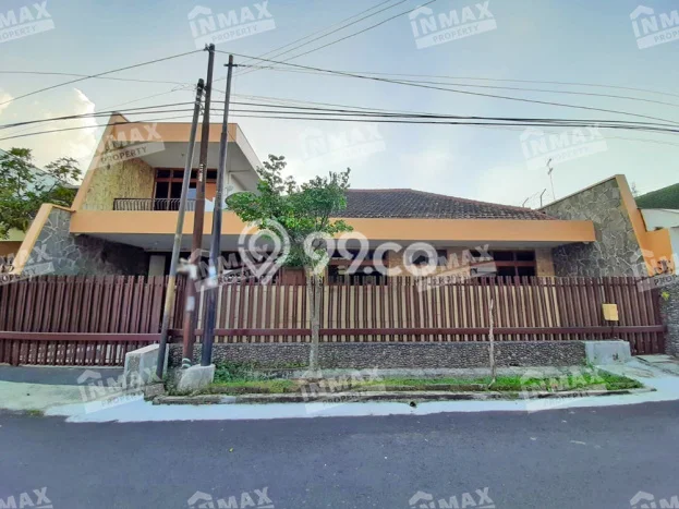 Disewakan segera rumah minimalis lokasi strategis 4 Kamar di Buah-buahan, Malang Disewakan segera rumah minimalis lokasi strategis 4 Kamar di Buah-buahan, Malang