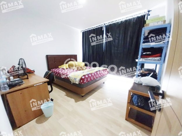 HARGA SPESIAL! Rumah Modern di Rungkut, Surabaya, Luas 70m2m² Bangunan 100m2m² NEGO! HARGA SPESIAL! Rumah Modern di Rungkut, Surabaya, Luas 70m2m² Bangunan 100m2m² NEGO!