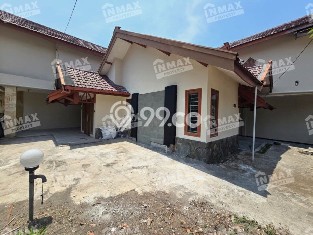 Rumah Strategis Modern Lb 200m2 di Sidoarjo, Sidoarjo Rumah Strategis Modern Lb 200m2 di Sidoarjo, Sidoarjo
