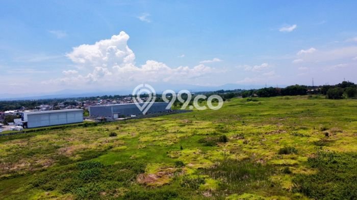 Tanah di Lippo Cikarang, Cikarang Luas 10000m2 Dijual Segera Tanah di Lippo Cikarang, Cikarang Luas 10000m2 Dijual Segera