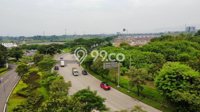 Lahan Kosong Disewakan di Lippo Cikarang, Cikarang, Luas 1000m2 Lahan Kosong Disewakan di Lippo Cikarang, Cikarang, Luas 1000m2
