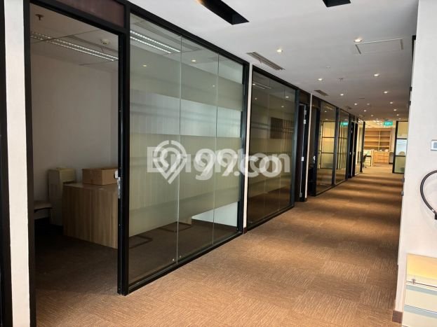 Kantor untuk Disewa di Pusat Jakarta Selatan Luas Bangunan 393m2 Kantor untuk Disewa di Pusat Jakarta Selatan Luas Bangunan 393m2