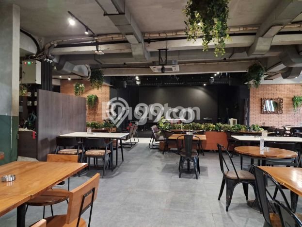 Komersial Disewa di Tebet, Jakarta Selatan, LT 414m2 / LB 600m2 Komersial Disewa di Tebet, Jakarta Selatan, LT 414m2 / LB 600m2