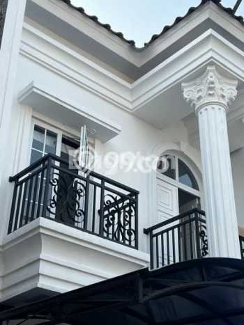 Rumah Strategis Minimalis Lb 110m2 di Ciracas, Jakarta Timur Rumah Strategis Minimalis Lb 110m2 di Ciracas, Jakarta Timur