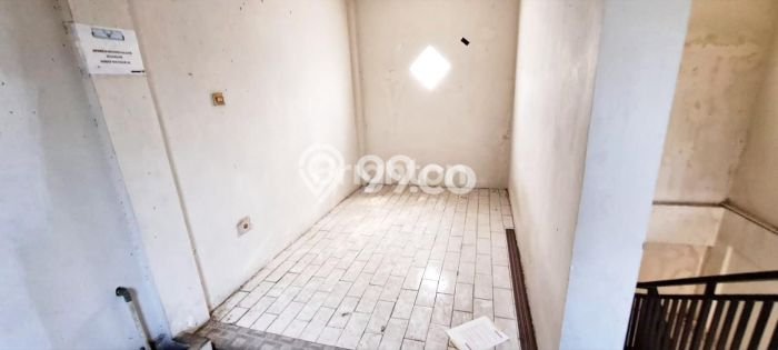 Ruko Dijual di Tebet LT 297m2, LB 162m2 Solusi Investasi Cerdas Ruko Dijual di Tebet LT 297m2, LB 162m2 Solusi Investasi Cerdas