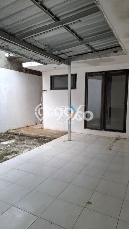 Dijual Hunian Rumah Terawat 3 Kamar di Tidar, Malang Dijual Hunian Rumah Terawat 3 Kamar di Tidar, Malang
