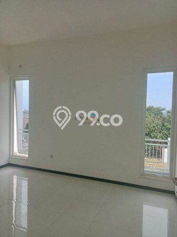 Hunian Mewah LB 350m2 Siap Pakai Desain Elegan di Dieng, Malang Hunian Mewah LB 350m2 Siap Pakai Desain Elegan di Dieng, Malang