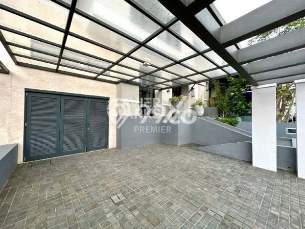 Rumah Disewakan Malang LT 210m2 LB 255m2 Area Tidar Rumah Disewakan Malang LT 210m2 LB 255m2 Area Tidar