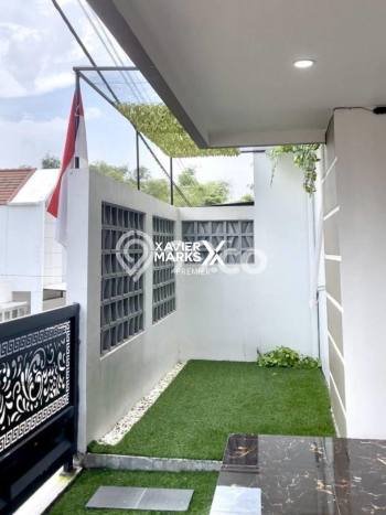 Rumah Strategis Modern Lb 200m2 di Karangploso, Malang Rumah Strategis Modern Lb 200m2 di Karangploso, Malang